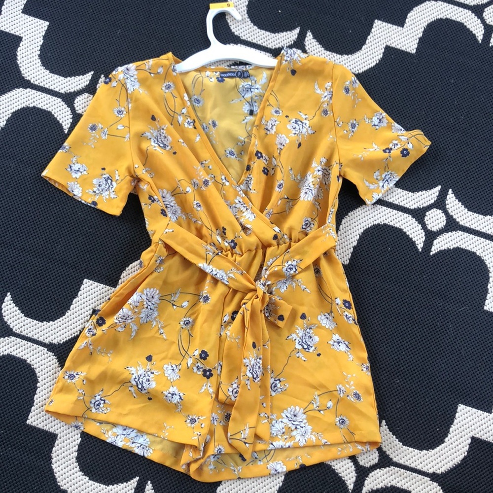 Adorable mustard yellow romper